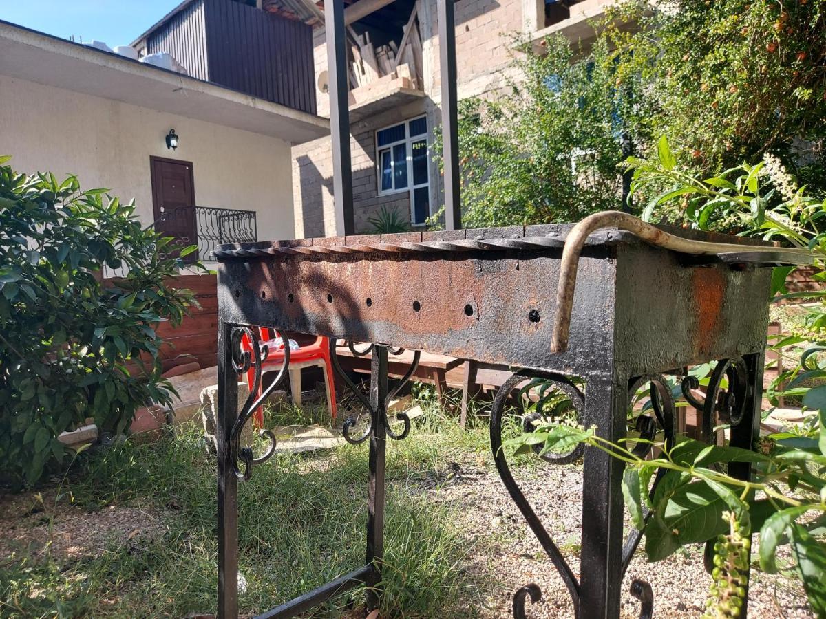 Гостевой Дом София 400 М До Моря Γκάγκρα Εξωτερικό φωτογραφία